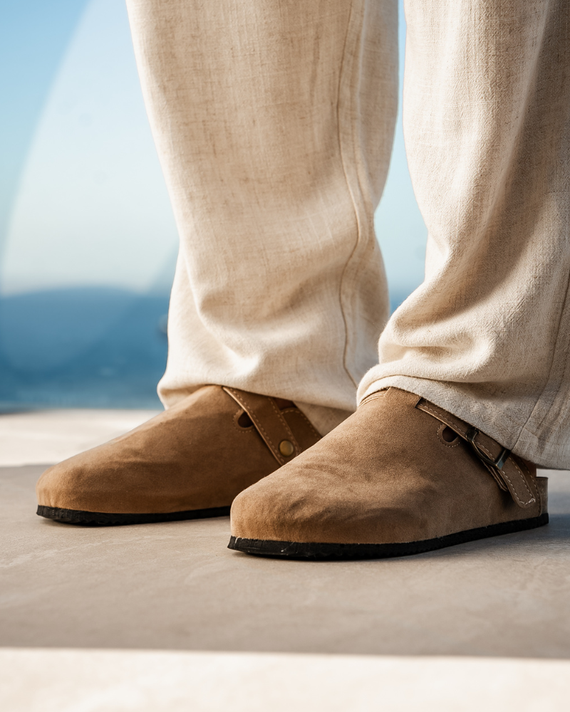 SUEDE CLOGS OLD MONEY