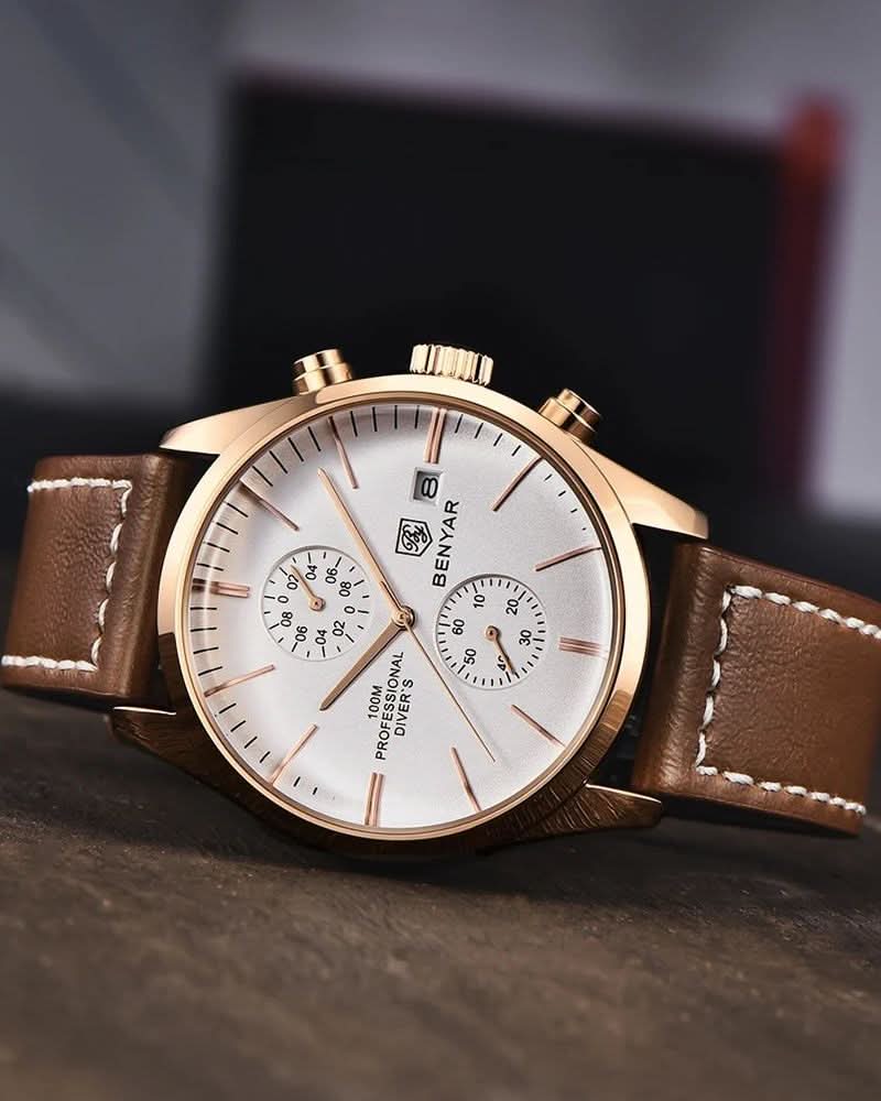 CRISLEY BENYAR WATCH 40MM